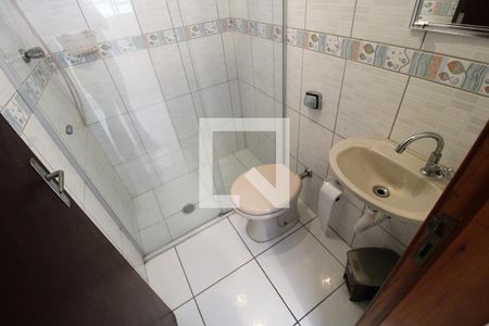 Banheiro de casa para alugar com 1 quarto, 40m² em Perdizes, São Paulo