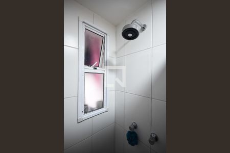 Apartamento à venda com 64m², 3 quartos e 2 vagasChuveiro do banheiro