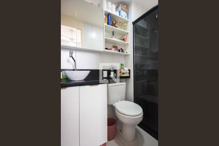 Apartamento à venda com 64m², 3 quartos e 2 vagasBanheiro suíte