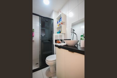 Apartamento à venda com 64m², 3 quartos e 2 vagasBanheiro