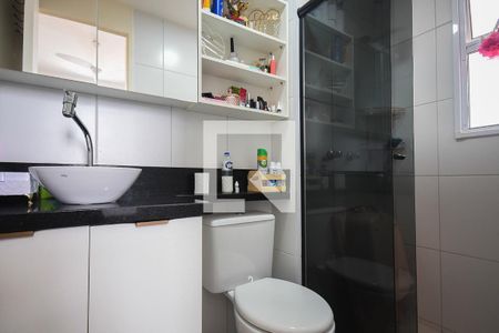Apartamento à venda com 64m², 3 quartos e 2 vagasBanheiro suíte