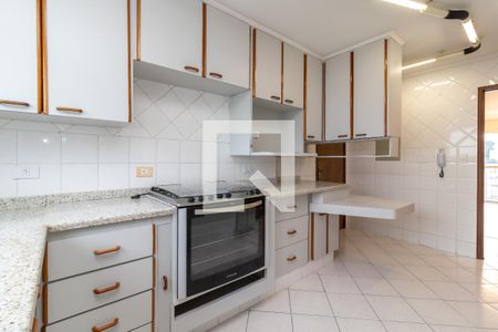 Apartamento à venda com 121m², 3 quartos e 2 vagasCozinha