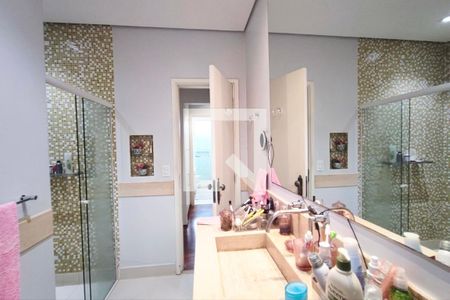 Casa à venda com 297m², 3 quartos e 4 vagasBanheiro suíte