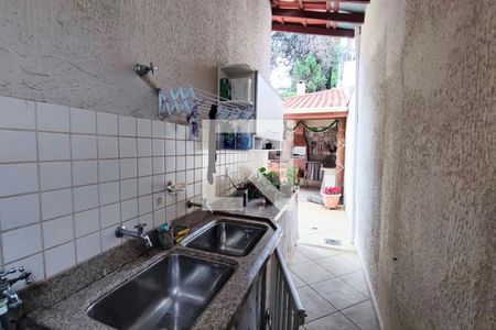 Casa à venda com 297m², 3 quartos e 4 vagasÁrea de Serviço