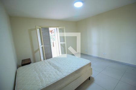 Casa para alugar com 2 quartos, 199m² em Vila Bertioga, São Paulo