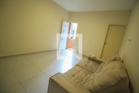 Sala 2 de casa para alugar com 2 quartos, 199m² em Vila Bertioga, São Paulo