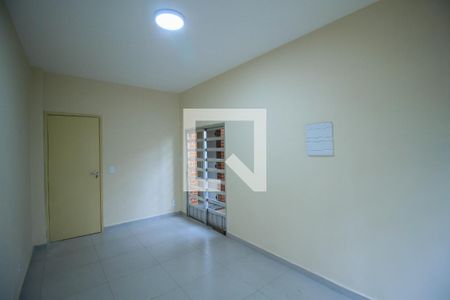 Casa para alugar com 2 quartos, 199m² em Vila Bertioga, São Paulo