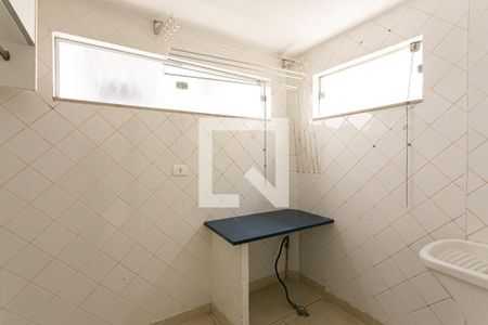 Casa à venda com 256m², 7 quartos e 2 vagasCasa 3 - Área de Serviço