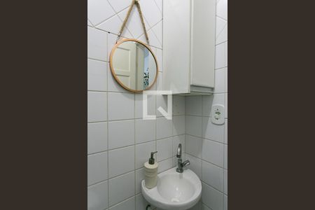 Casa à venda com 256m², 7 quartos e 2 vagasCasa 2 - Banheiro