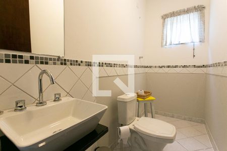 Casa à venda com 256m², 7 quartos e 2 vagasCasa 1 - Banheiro da Suíte