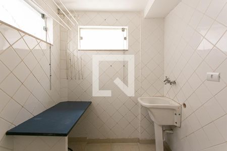 Casa à venda com 256m², 7 quartos e 2 vagasCasa 3 - Área de Serviço