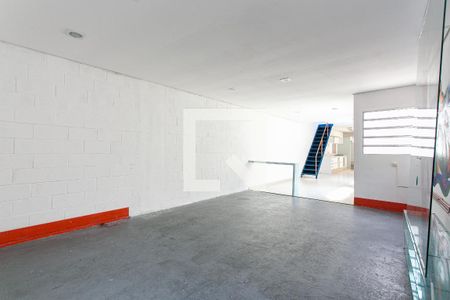 Casa à venda com 256m², 7 quartos e 2 vagasCasa 3 - Quarto 1