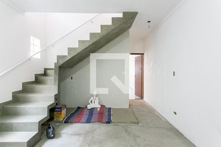 Casa 1 - Sala de casa à venda com 7 quartos, 256m² em Vila Antonina, São Paulo