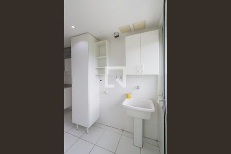 Apartamento à venda com 78m², 2 quartos e 1 vagaÁrea de Serviço