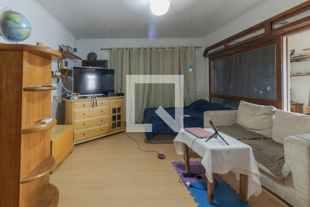 Casa para alugar com 375m², 5 quartos e 4 vagas Casa para alugar com 375m², 5 quartos e 4 vagasQuarto 3