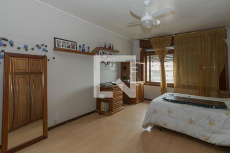Casa para alugar com 375m², 5 quartos e 4 vagas Casa para alugar com 375m², 5 quartos e 4 vagasQuarto 2