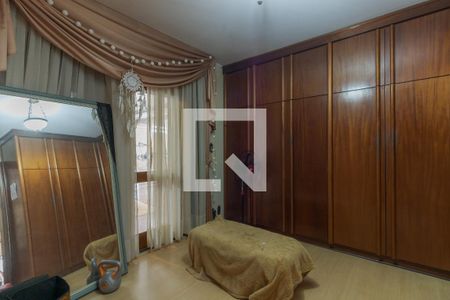 Casa para alugar com 375m², 5 quartos e 4 vagas Casa para alugar com 375m², 5 quartos e 4 vagasQuarto Suíte