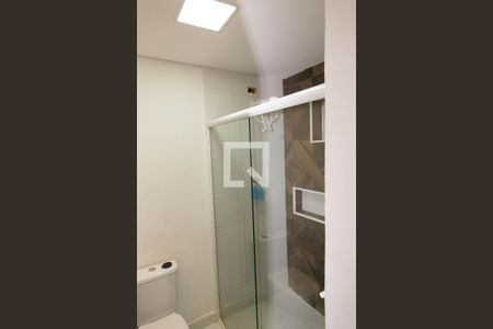 Banheiro da Suite 1 de casa à venda com 5 quartos, 200m² em Centro, Diadema