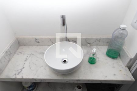 Casa à venda com 200m², 5 quartos e 2 vagasBanheiro da Suite 2