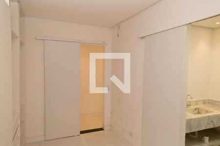 Quarto Suite 1 de casa à venda com 5 quartos, 200m² em Centro, Diadema