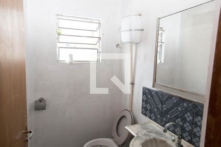 Casa à venda com 200m², 5 quartos e 2 vagasBanheiro de serviço