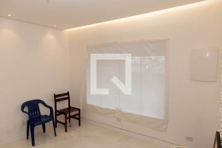Sala de casa à venda com 5 quartos, 200m² em Centro, Diadema