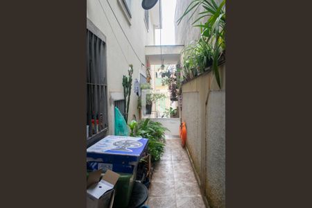 Casa à venda com 120m², 3 quartos e 2 vagasEntrada Lateral