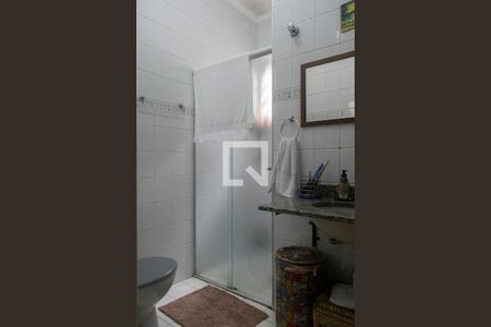 Casa à venda com 120m², 3 quartos e 2 vagasBanheiro