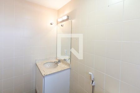 Apartamento para alugar com 78m², 2 quartos e 1 vaga Apartamento para alugar com 78m², 2 quartos e 1 vagaBanheiro