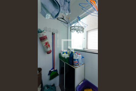 Apartamento à venda com 38m², 2 quartos e 1 vaga Apartamento à venda com 38m², 2 quartos e 1 vagaÁrea de Serviço