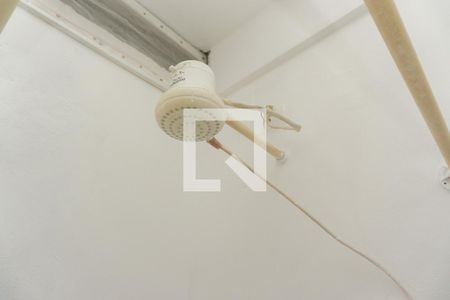 Banheiro de kitnet/studio para alugar com 1 quarto, 23m² em Bela Vista, São Paulo