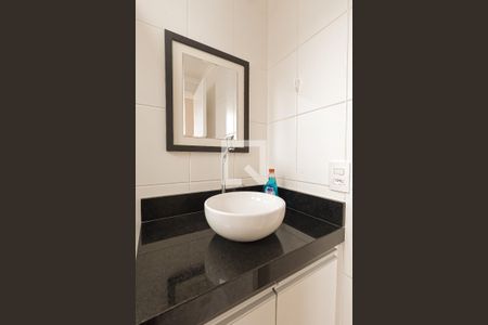 Apartamento para alugar com 59m², 2 quartos e 2 vagas Apartamento para alugar com 59m², 2 quartos e 2 vagasBanheiro da Suíte