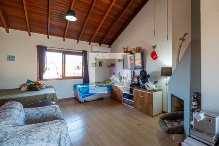 Casa à venda com 195m², 2 quartos e 3 vagasSuíte 2