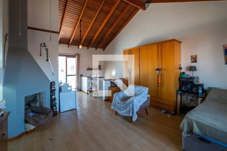 Casa à venda com 195m², 2 quartos e 3 vagasSuíte 2