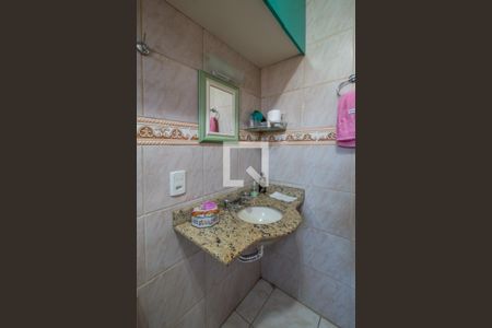 Casa à venda com 195m², 2 quartos e 3 vagasSuíte 1