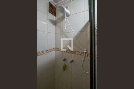 Casa à venda com 195m², 2 quartos e 3 vagasBanheiro Corredor