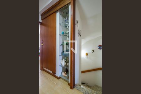 Casa à venda com 195m², 2 quartos e 3 vagasCorredor