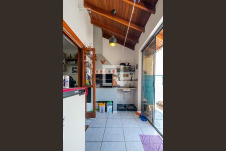 Casa à venda com 195m², 2 quartos e 3 vagasQuintal