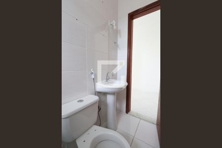 Casa para alugar com 70m², 2 quartos e 1 vagaBanheiro da Suíte 1