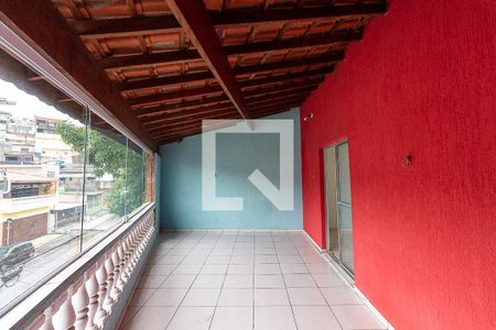 Sacada de casa para alugar com 3 quartos, 100m² em Parque Cisper, São Paulo