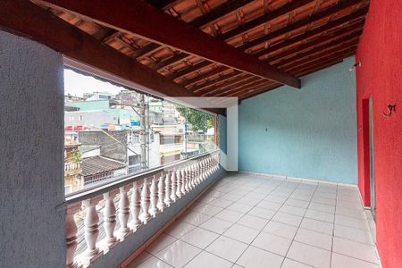 Sacada de casa para alugar com 3 quartos, 100m² em Parque Cisper, São Paulo