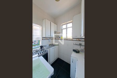 Apartamento à venda com 65m², 2 quartos e sem vagaCozinha