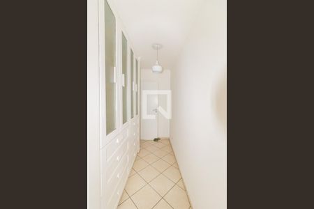 Casa de condomínio à venda com 200m², 4 quartos e 2 vagas Casa de condomínio à venda com 200m², 4 quartos e 2 vagasQuarto 3