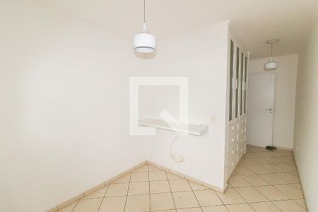 Casa de condomínio à venda com 200m², 4 quartos e 2 vagas Casa de condomínio à venda com 200m², 4 quartos e 2 vagasQuarto 4