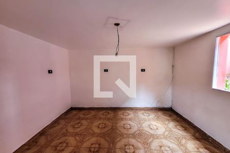 Casa à venda com 150m², 2 quartos e 10 vagasQuarto  de Serviço