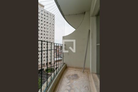 Sacada de apartamento para alugar com 3 quartos, 98m² em Santa Teresinha, São Paulo