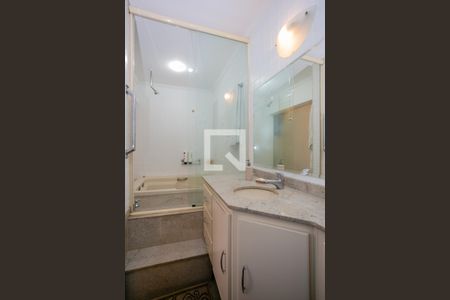 Apartamento para alugar com 80m², 1 quarto e 1 vaga Apartamento para alugar com 80m², 1 quarto e 1 vagaBanheiro da suíte