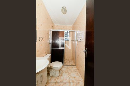 Casa para alugar com 300m², 3 quartos e 4 vagas Casa para alugar com 300m², 3 quartos e 4 vagasBanheiro