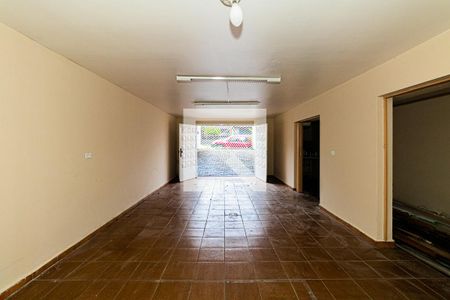 Casa para alugar com 300m², 3 quartos e 4 vagas Casa para alugar com 300m², 3 quartos e 4 vagasGaragem