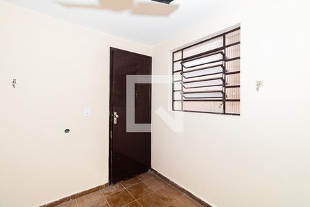 Casa para alugar com 300m², 3 quartos e 4 vagas Casa para alugar com 300m², 3 quartos e 4 vagasv